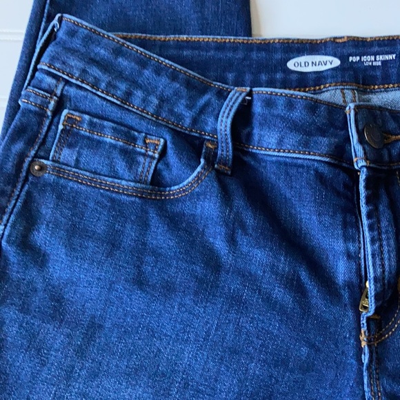Old Navy Pop Icon Skinny Jeans - Picture 4 of 5